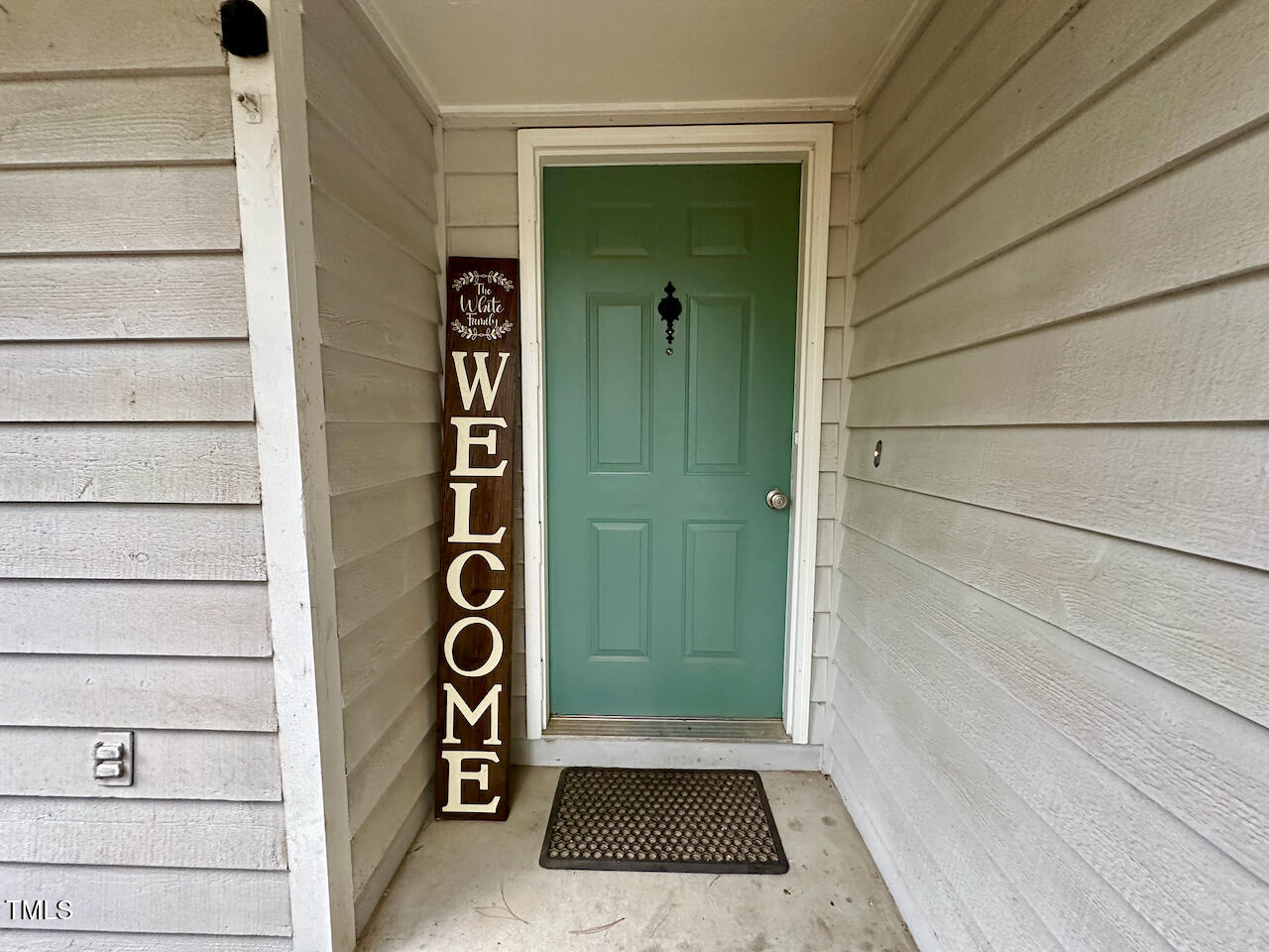 2344 Ravenhill Drive