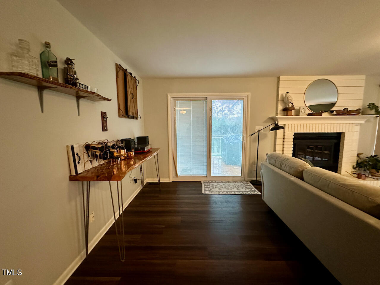 2344 Ravenhill Drive