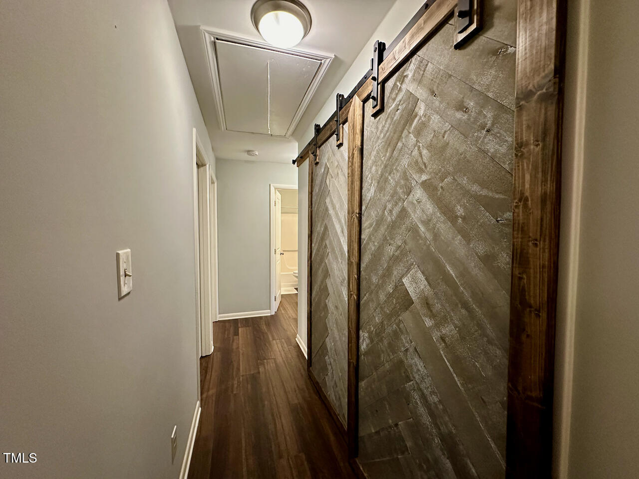 2344 Ravenhill Drive