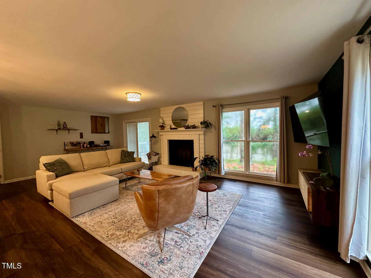 2344 Ravenhill Drive