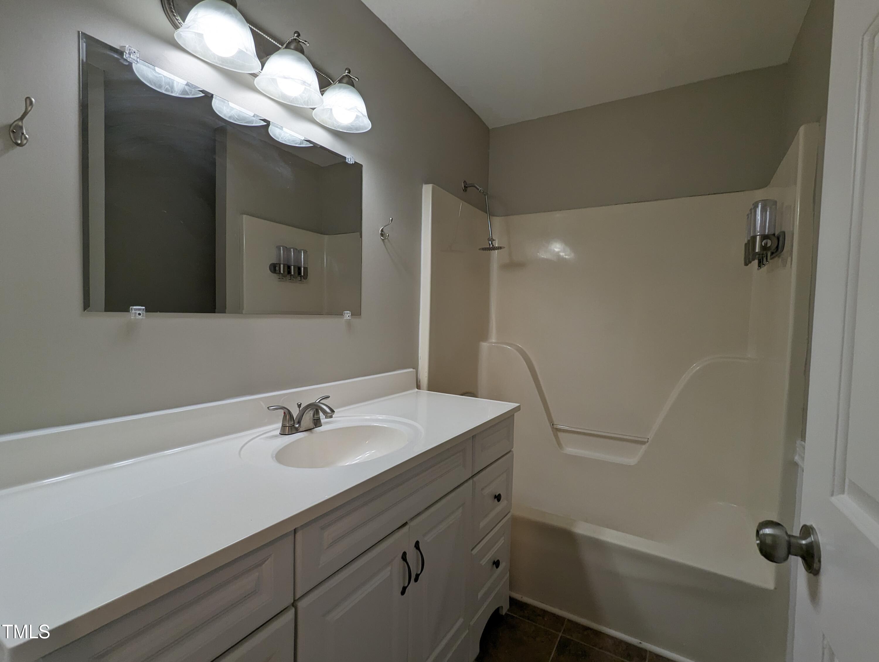 1813 Trailwood Drive