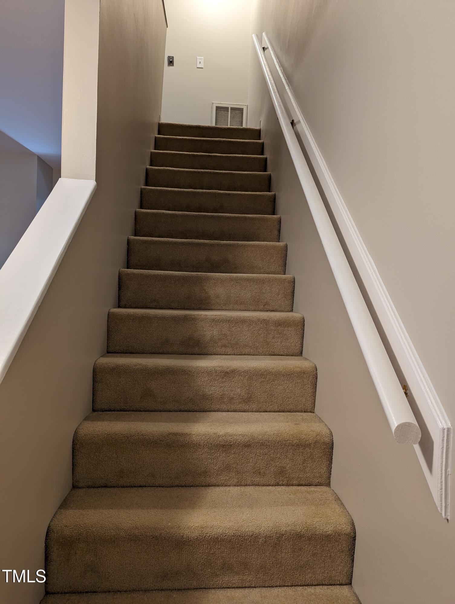 1813 Trailwood Drive