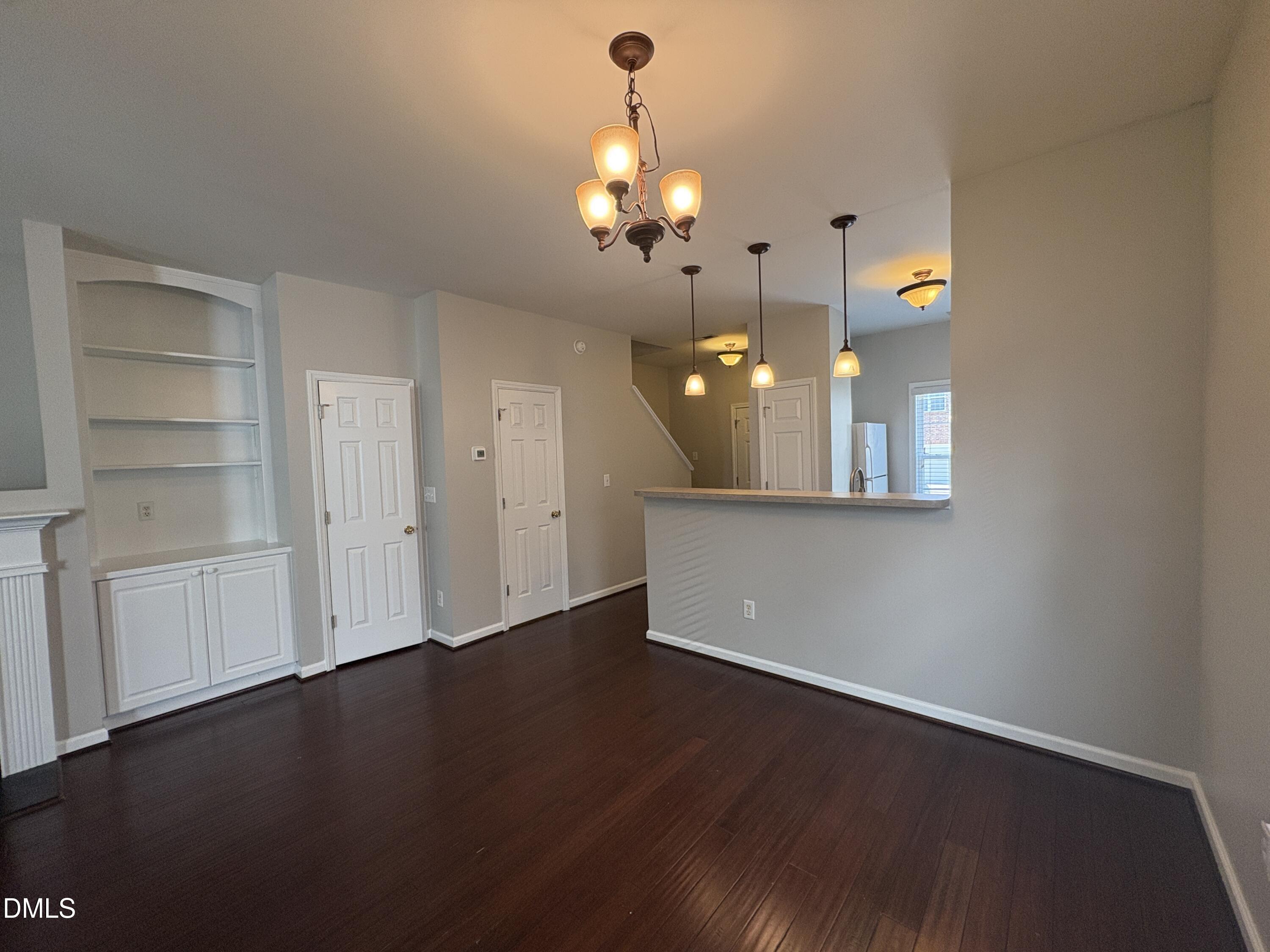 2404 Pumpkin Ridge Way