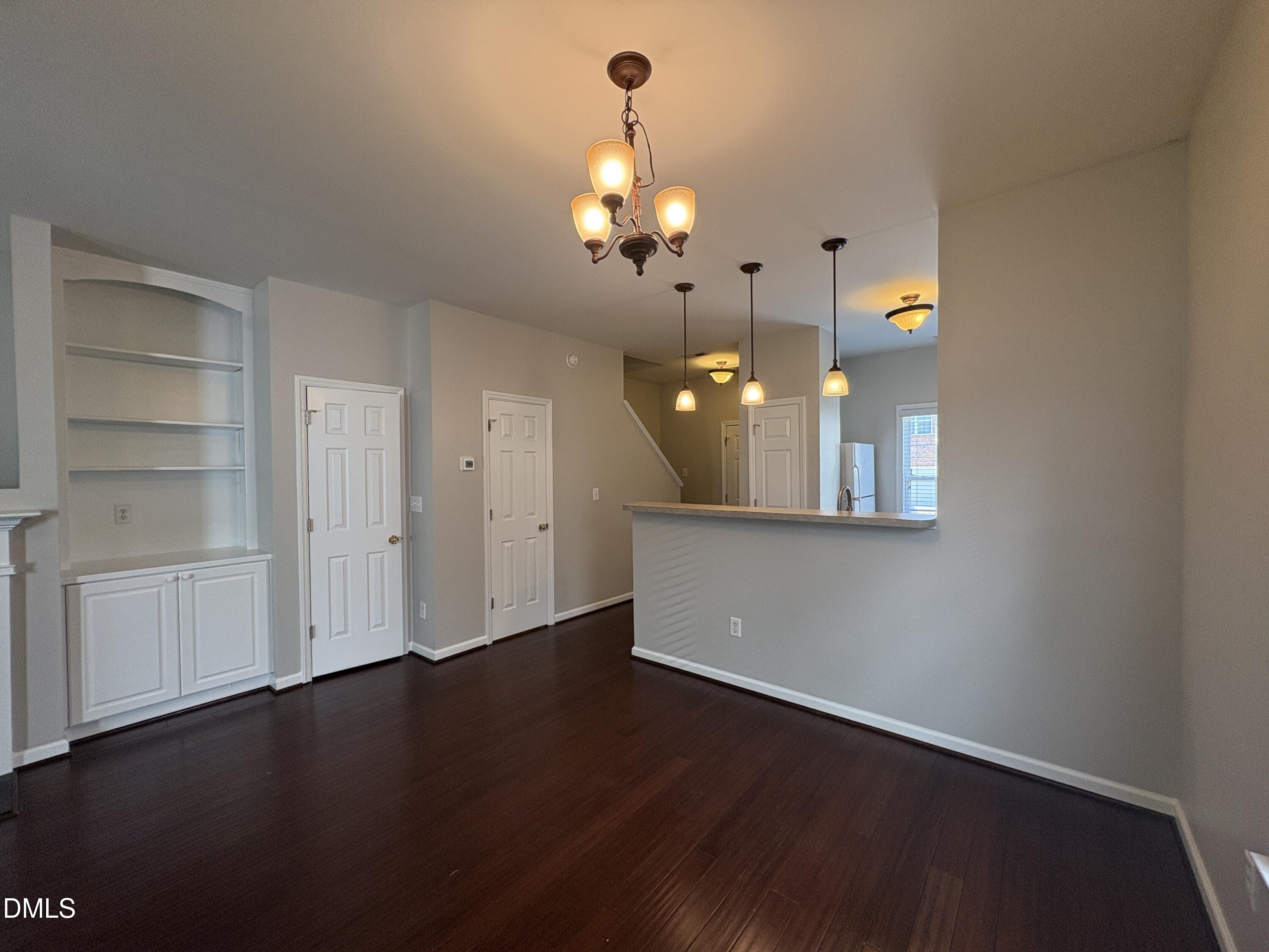 2404 Pumpkin Ridge Way