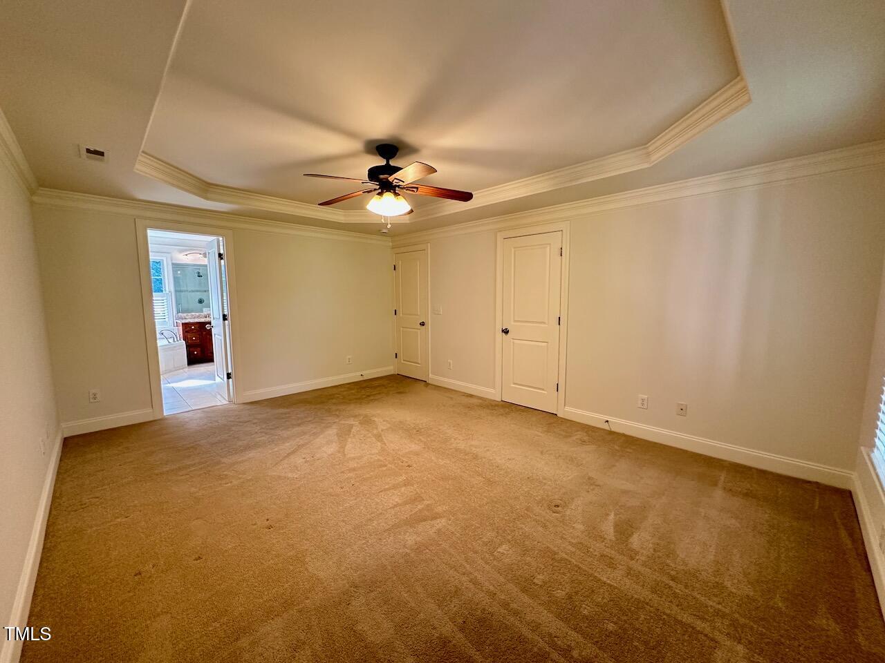 1124 Hawk Hollow Lane