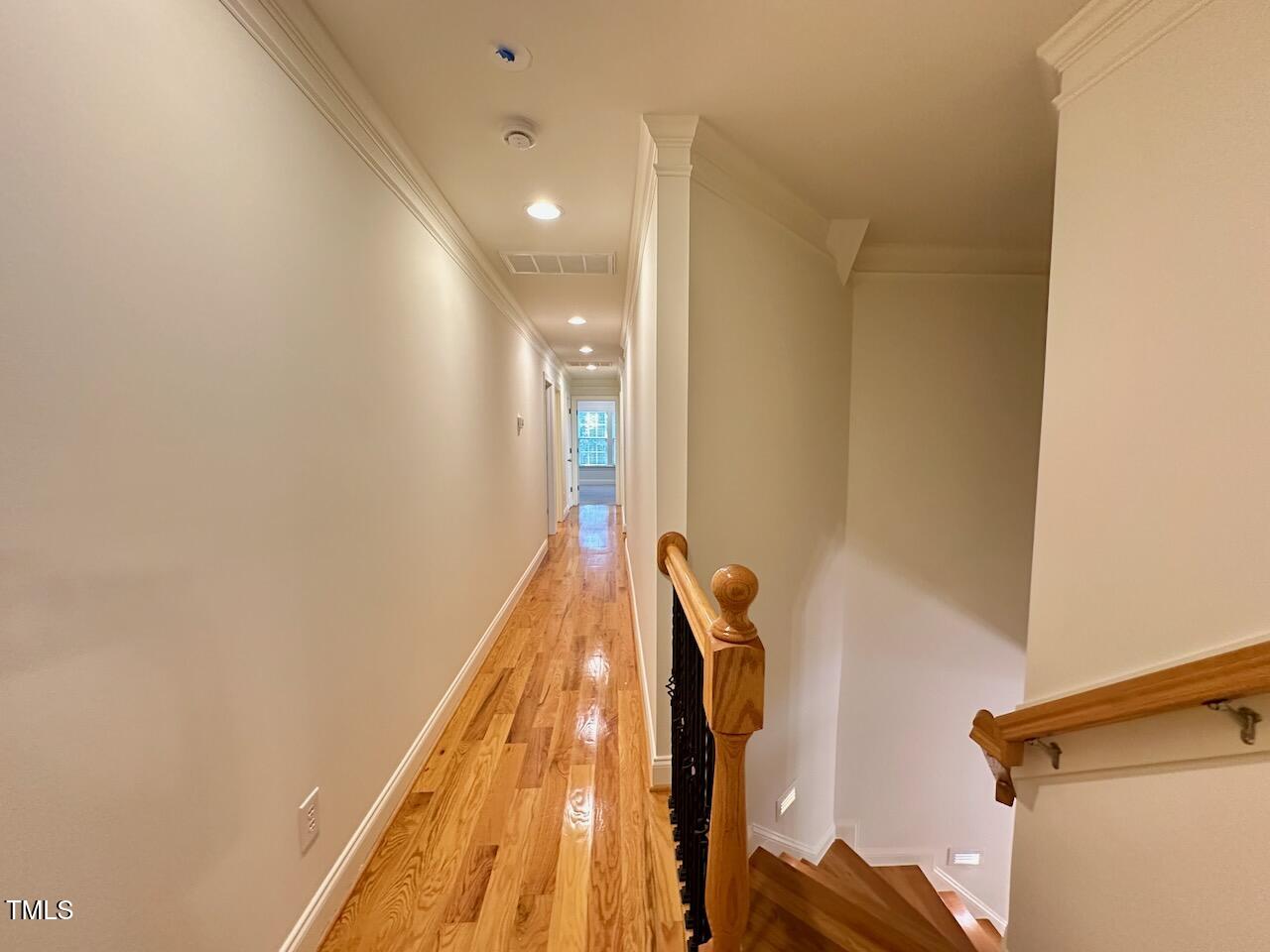 1124 Hawk Hollow Lane