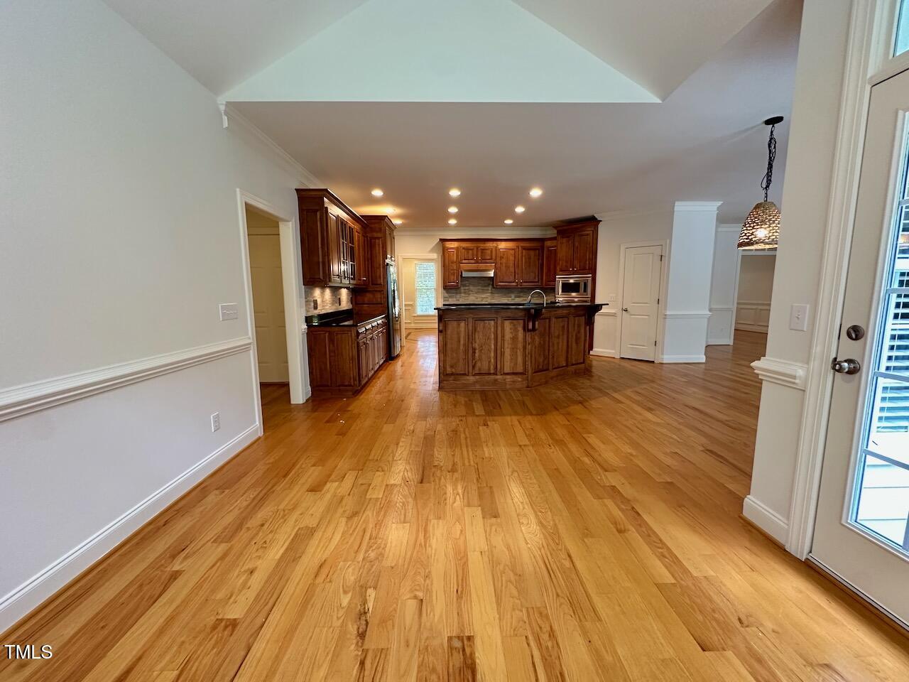 1124 Hawk Hollow Lane