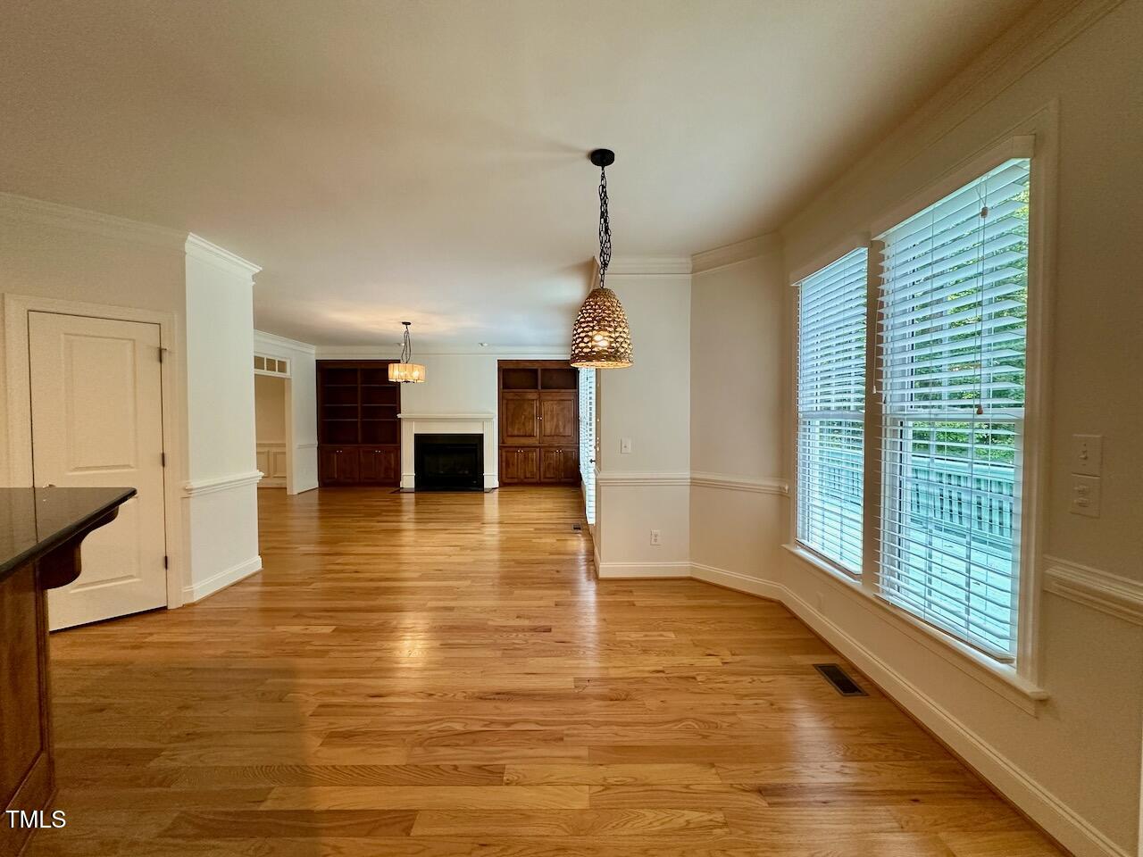 1124 Hawk Hollow Lane