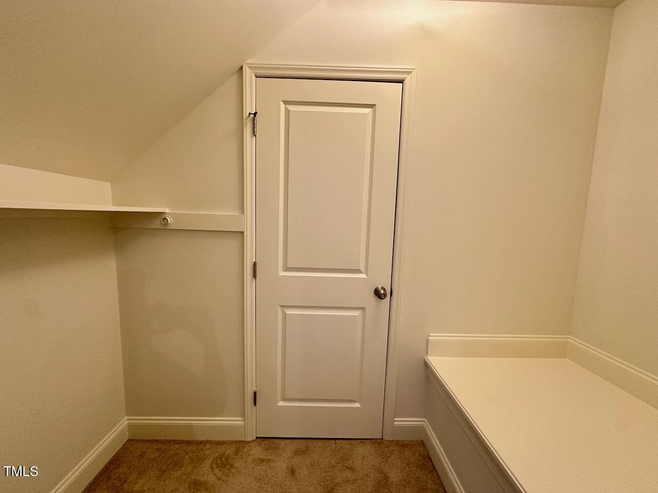 1124 Hawk Hollow Lane