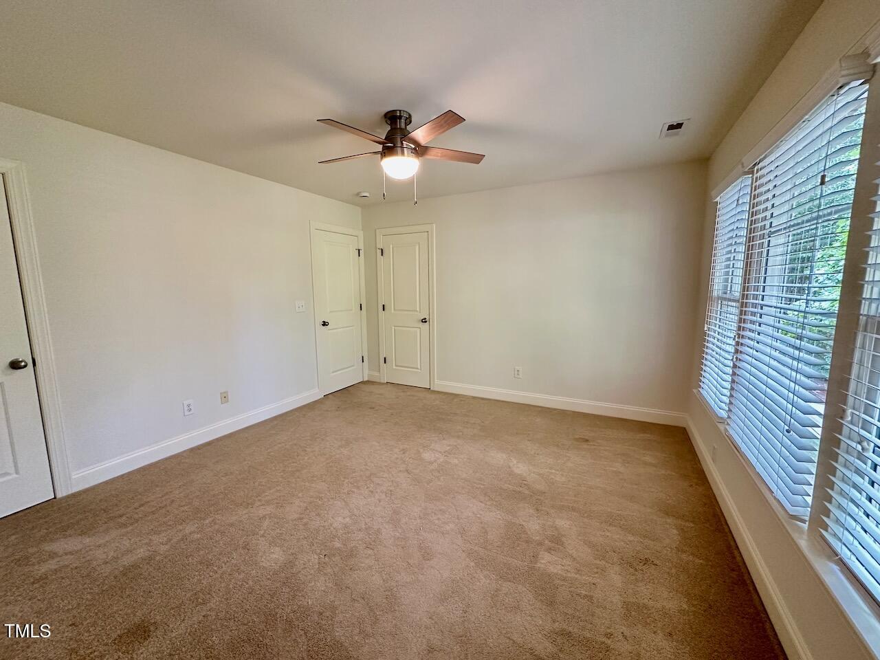 1124 Hawk Hollow Lane