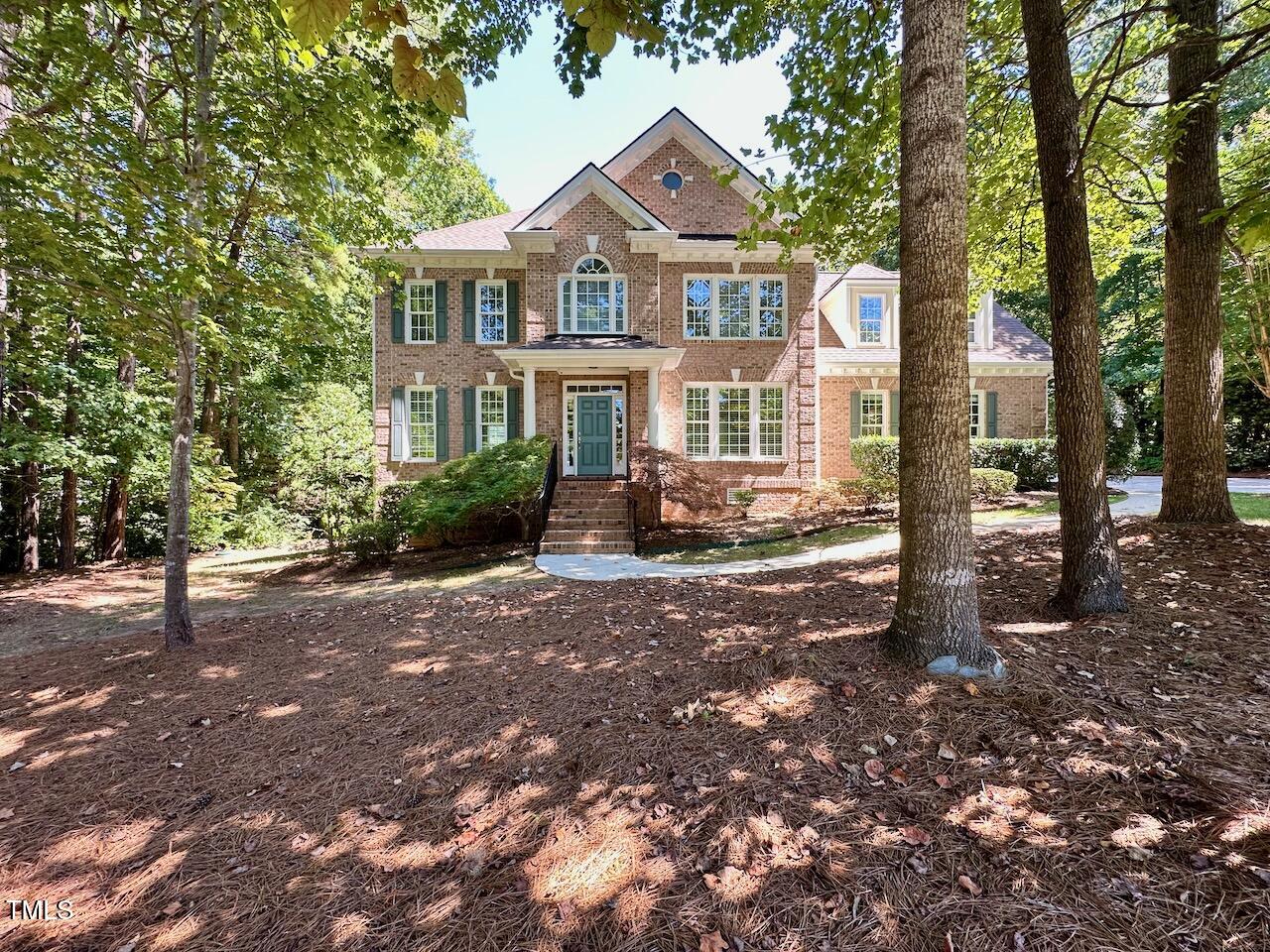 1124 Hawk Hollow Lane