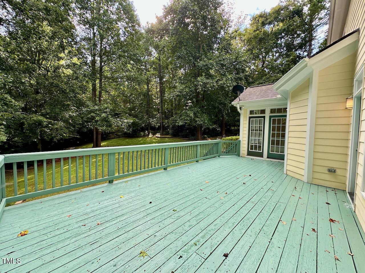 1124 Hawk Hollow Lane