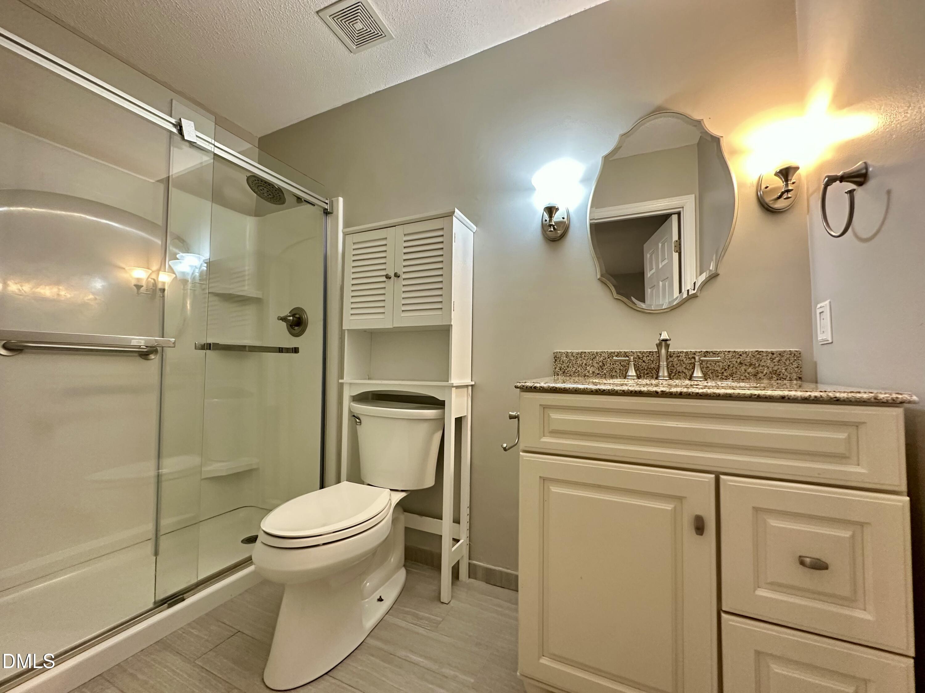 6422 Meadow View Drive