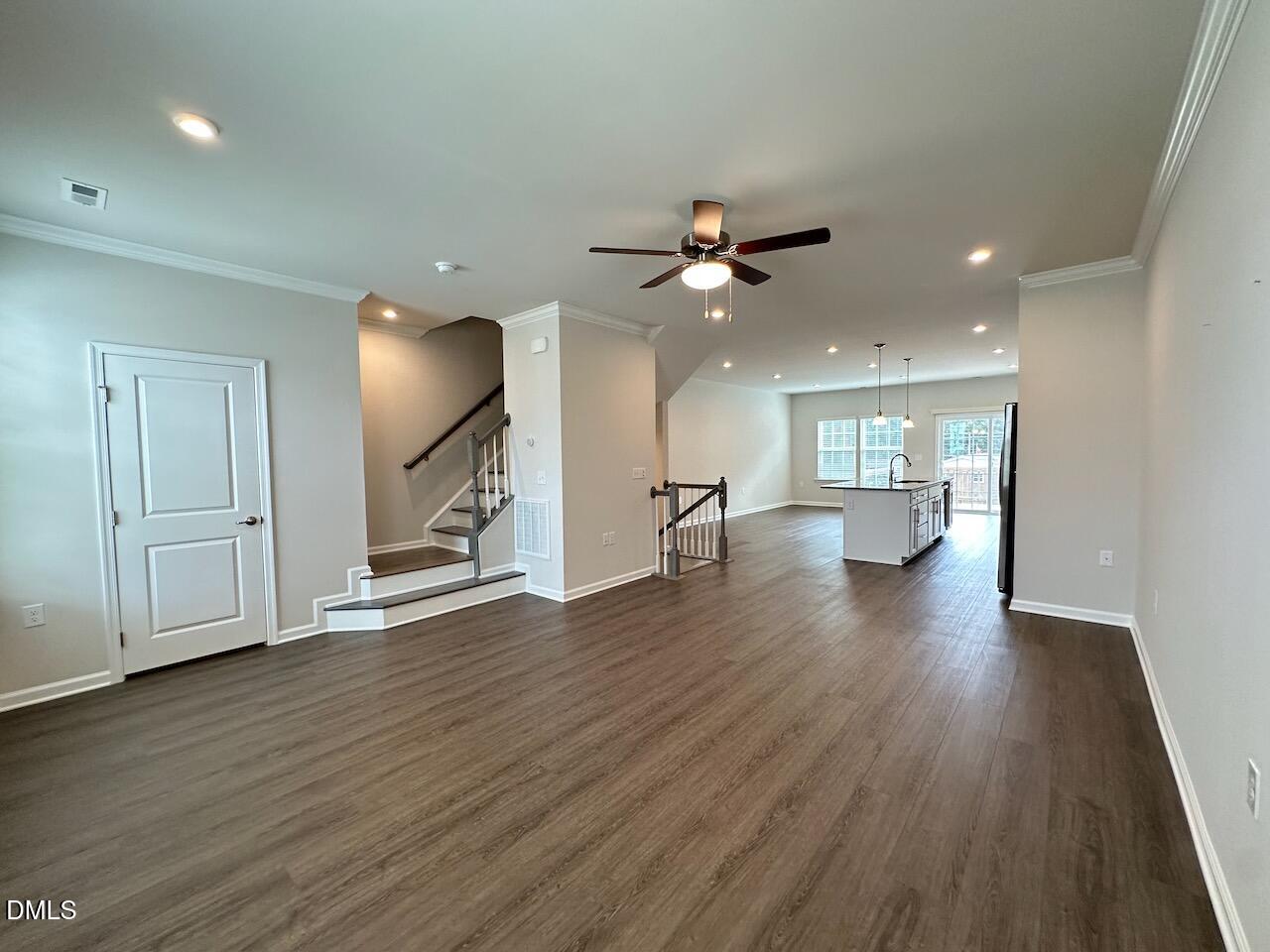 6422 Pathfinder Way