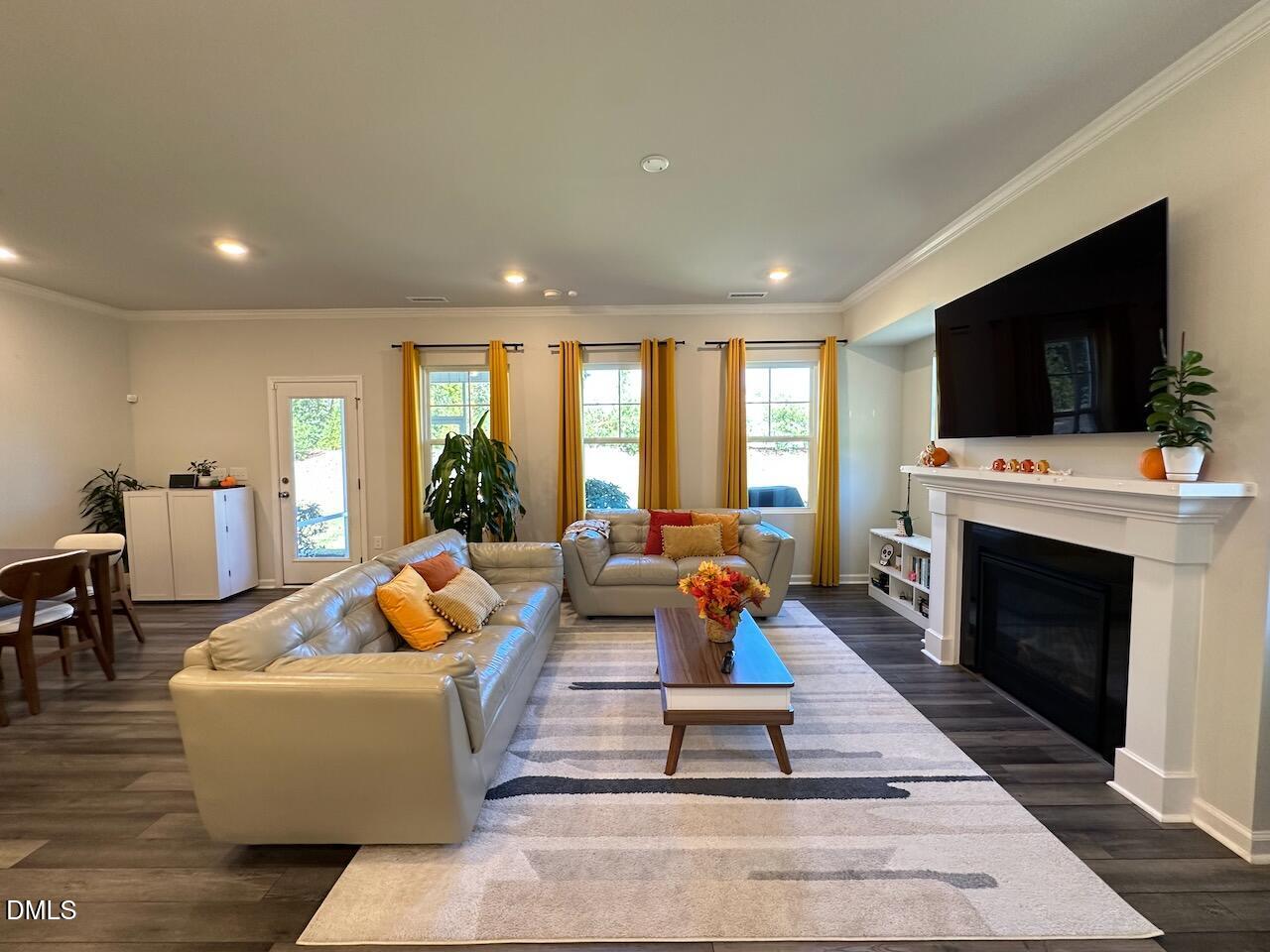 104 Tumbling Rock Way, Garner