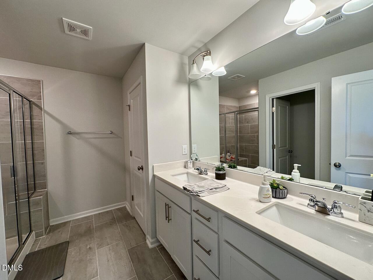 104 Tumbling Rock Way, Garner