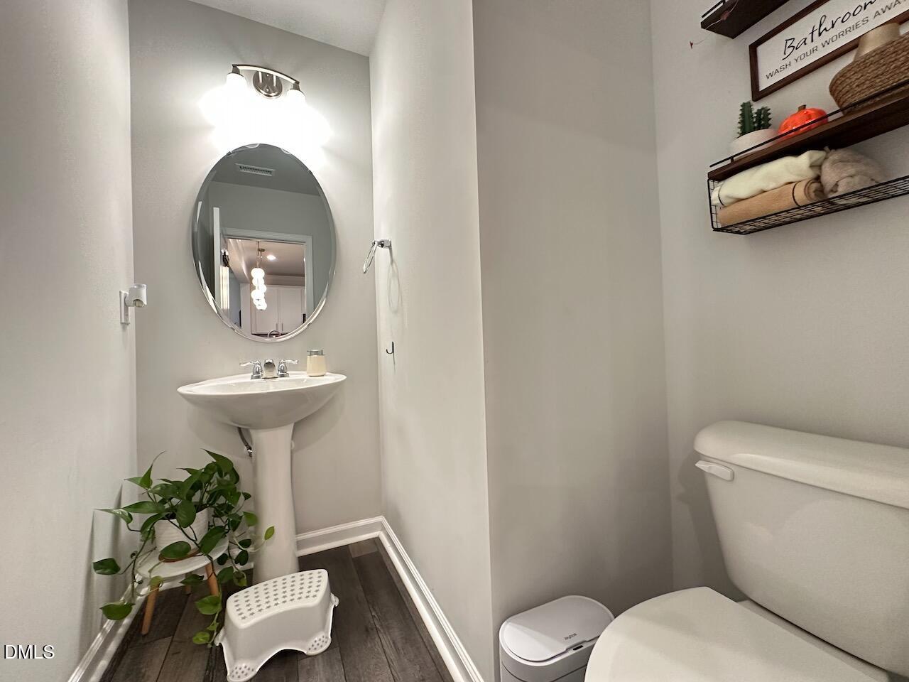 104 Tumbling Rock Way, Garner