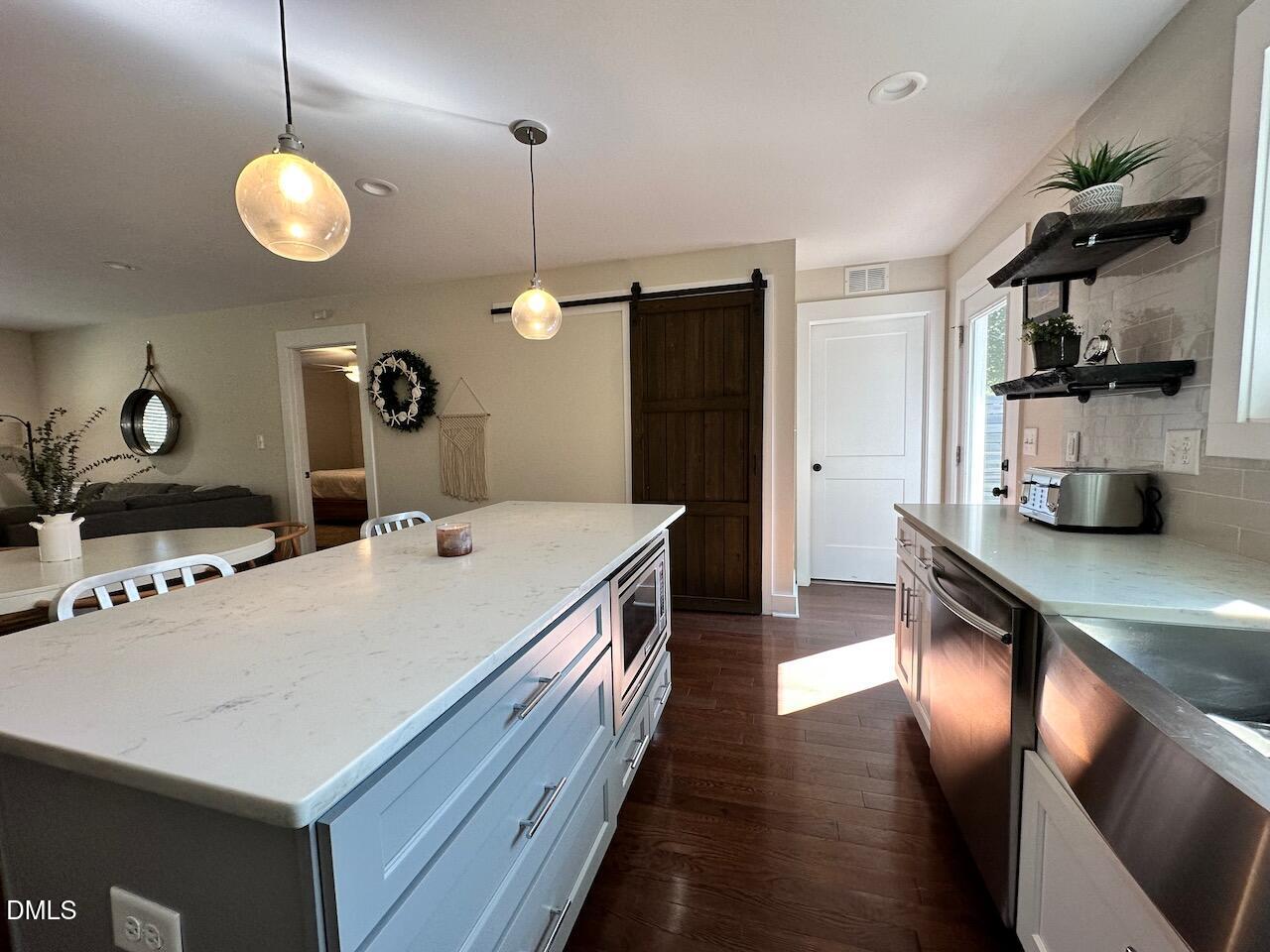 1006 E Martin Street