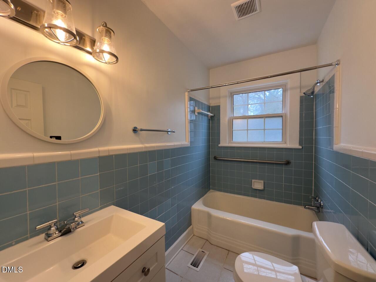 119 S Pettigrew Street