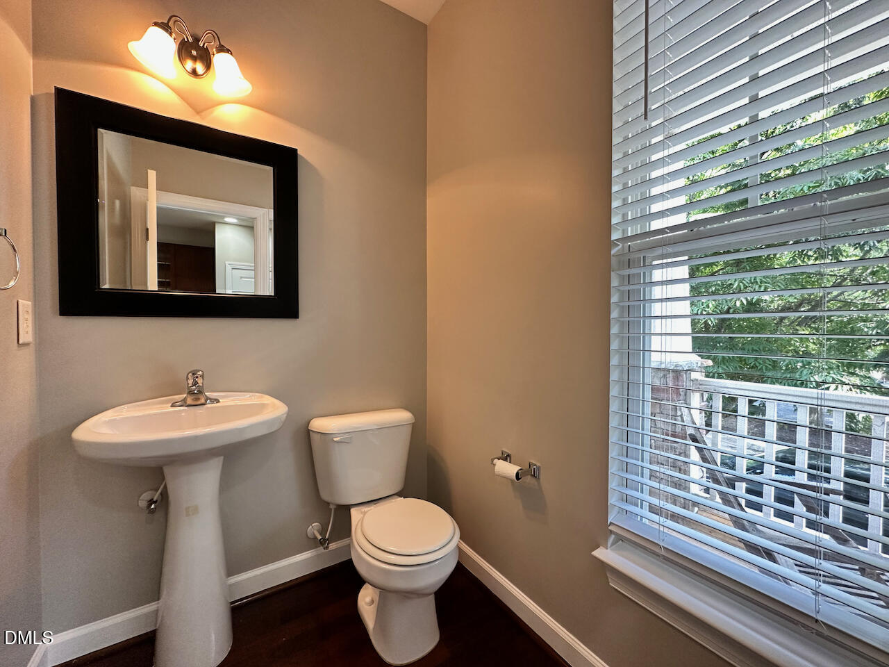 8045 Sycamore Hill Lane