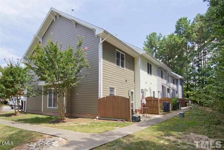 1036 Mica Lamp Court