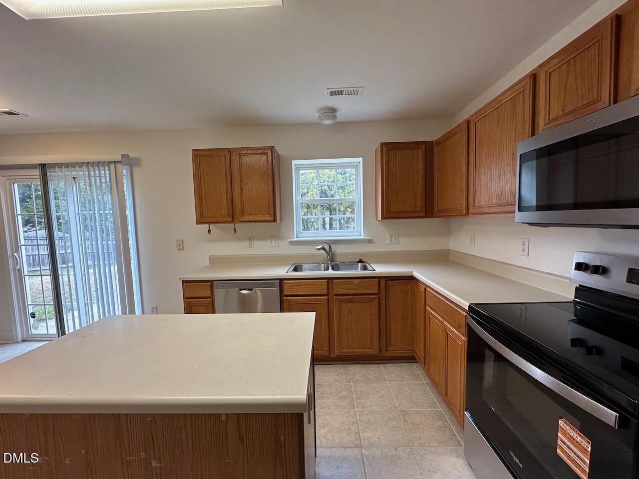5413 Kissimmee Lane
