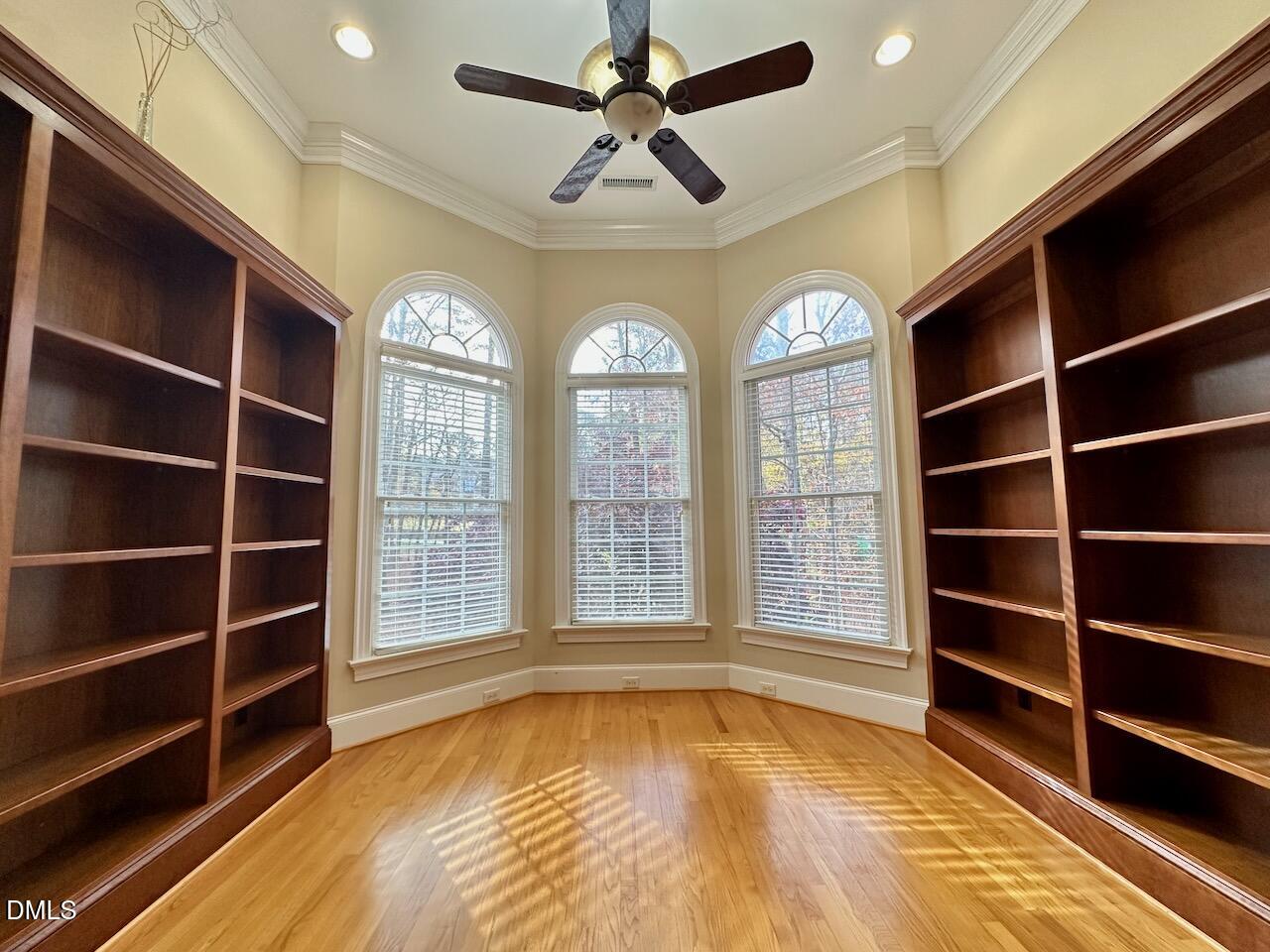 540 Vista Del Lago Lane