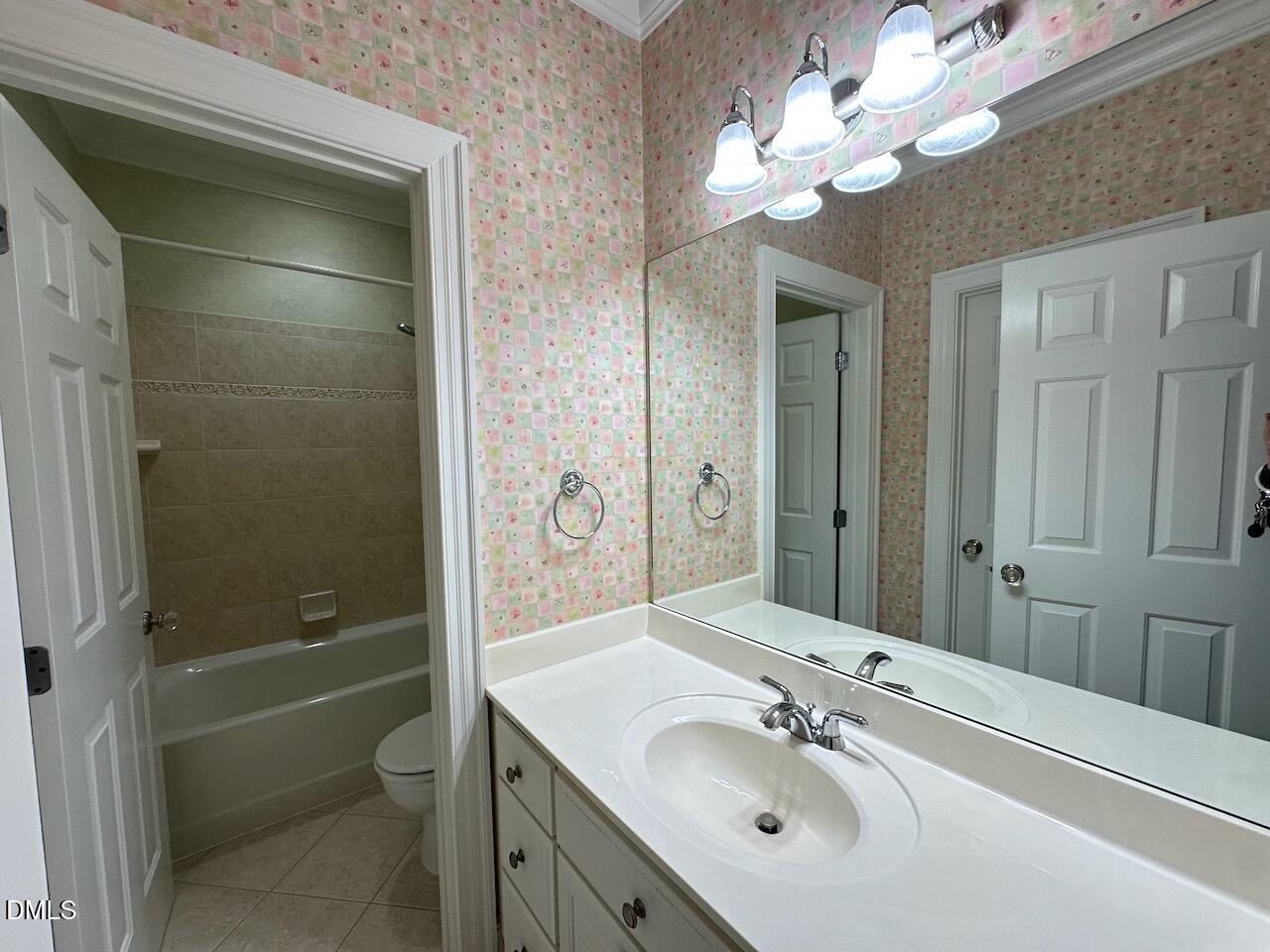 540 Vista Del Lago Lane