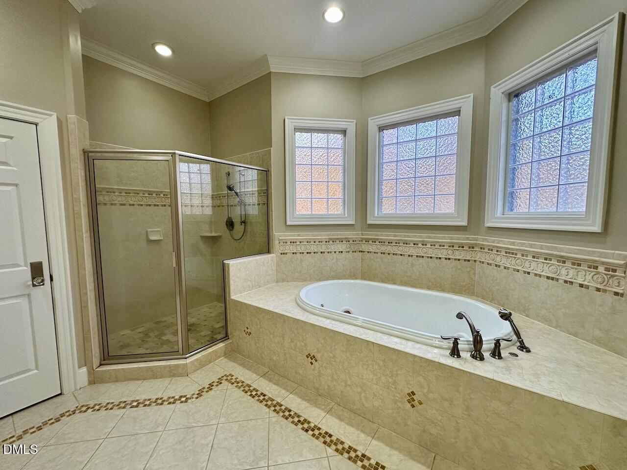 540 Vista Del Lago Lane