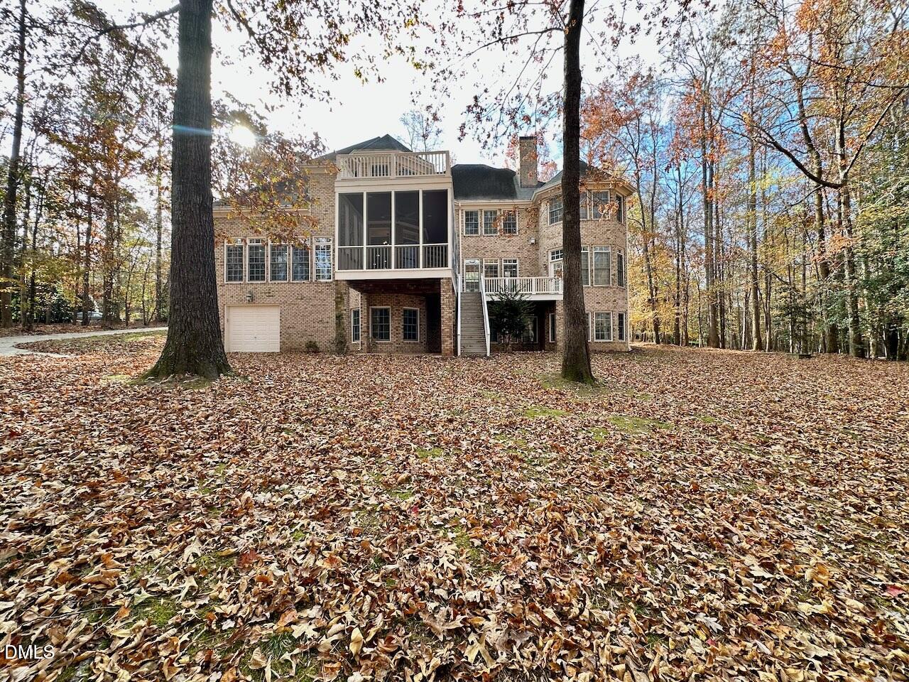 540 Vista Del Lago Lane