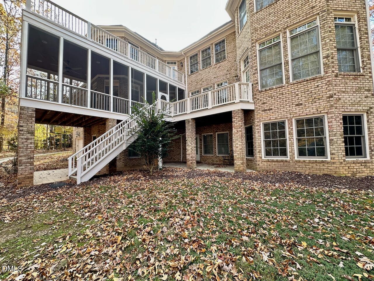 540 Vista Del Lago Lane