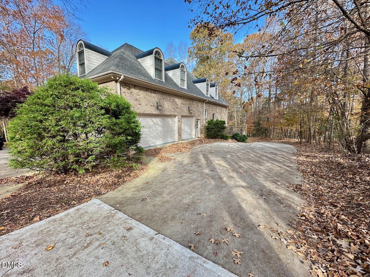 540 Vista Del Lago Lane