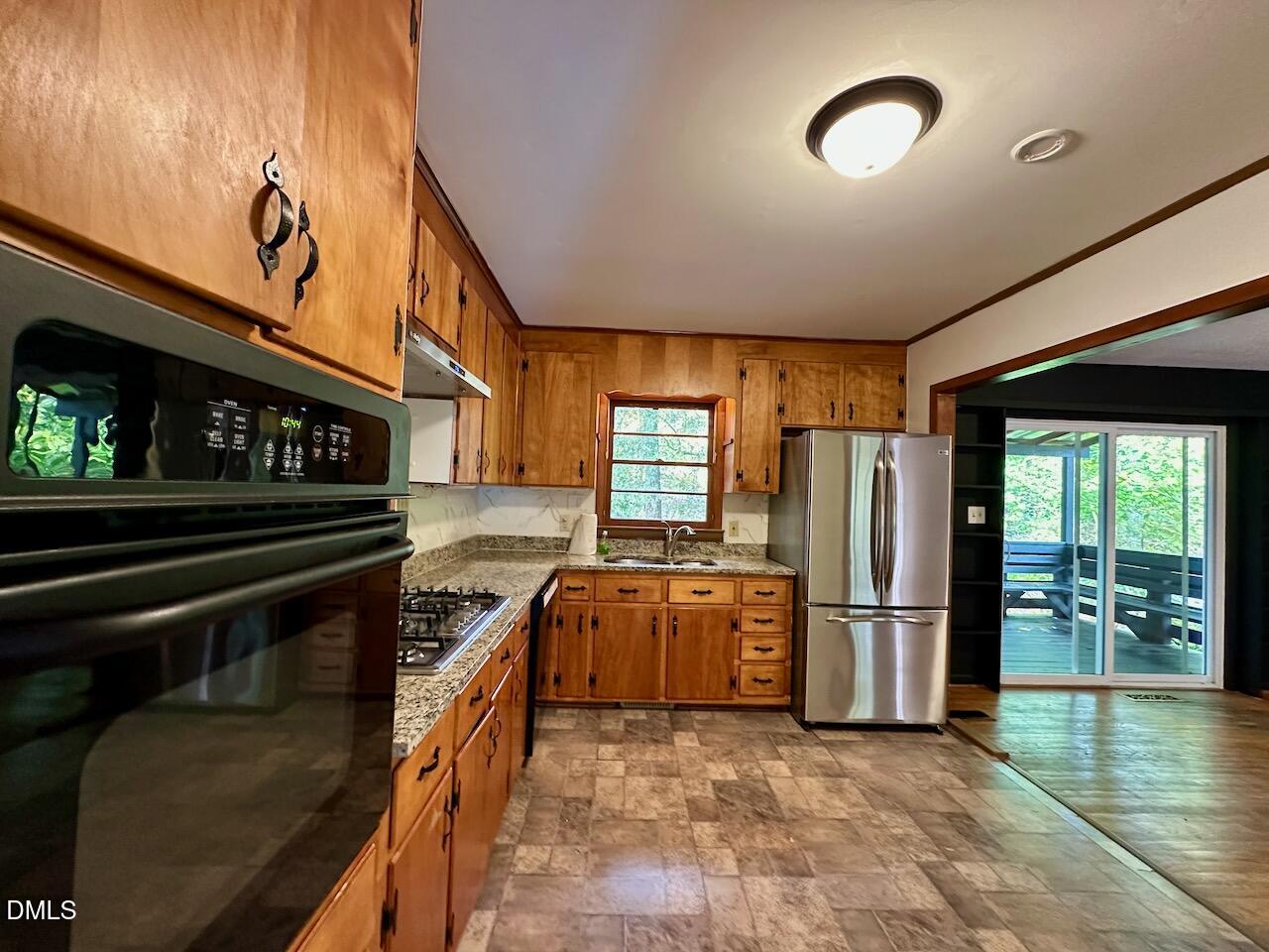 3421 Huntleigh Drive