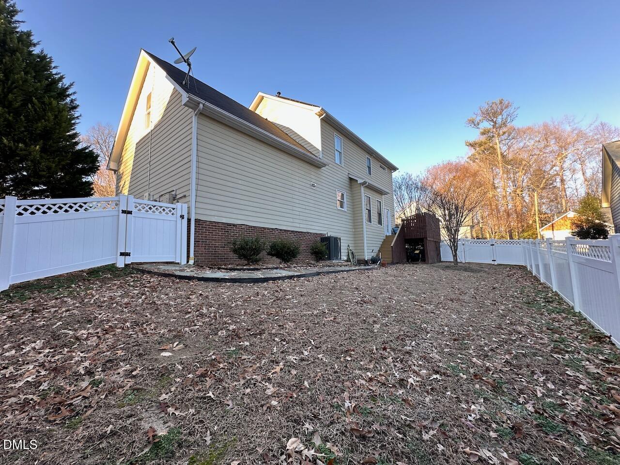 1818 Farmington Grove Drive