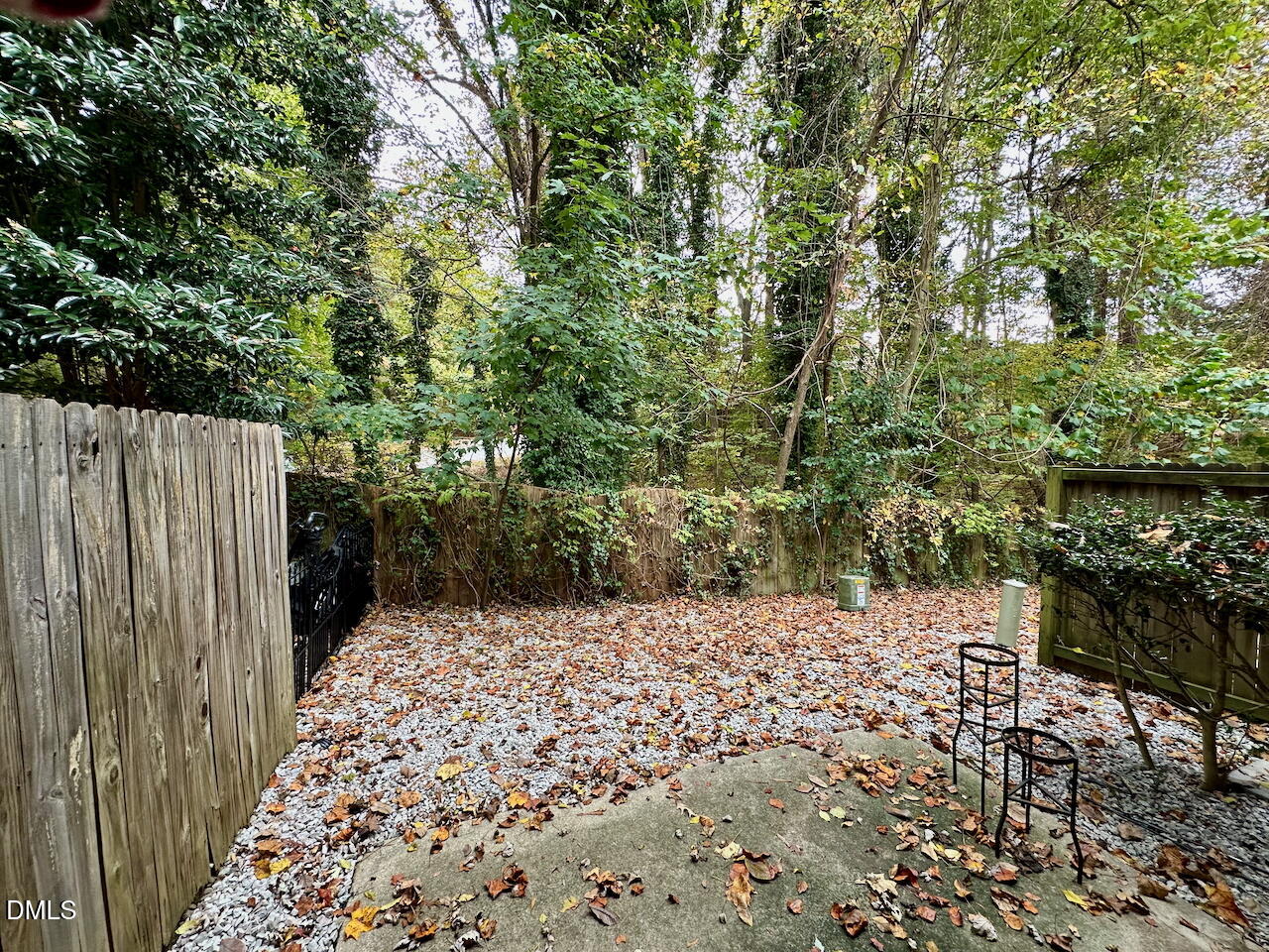 306 Black Bird Court