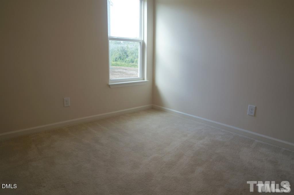 4720 Queen Pierrette Street