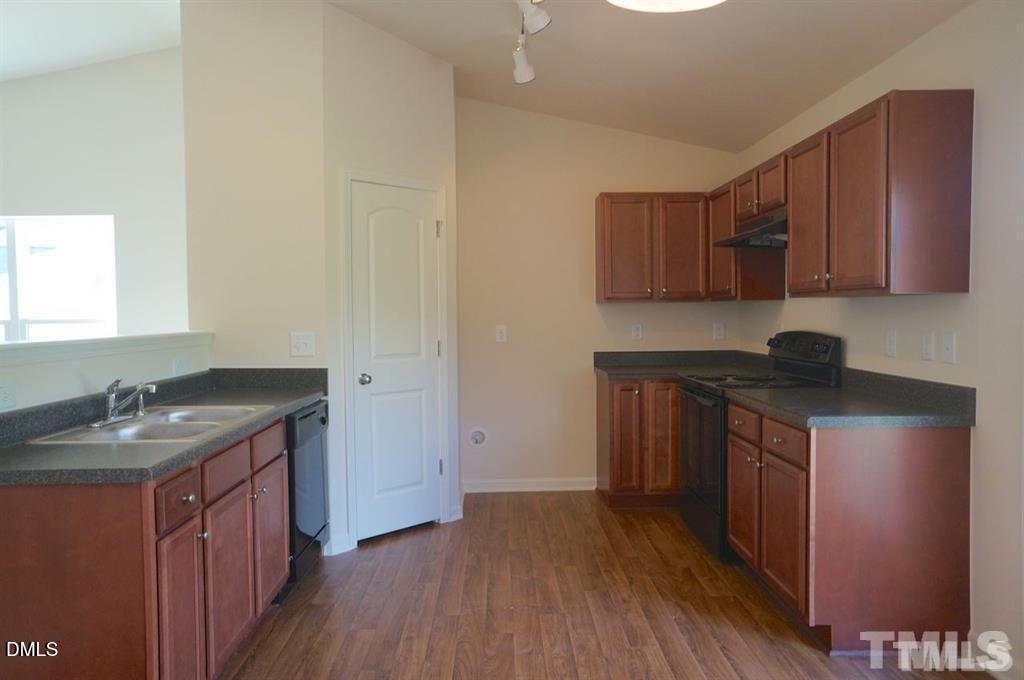 4720 Queen Pierrette Street