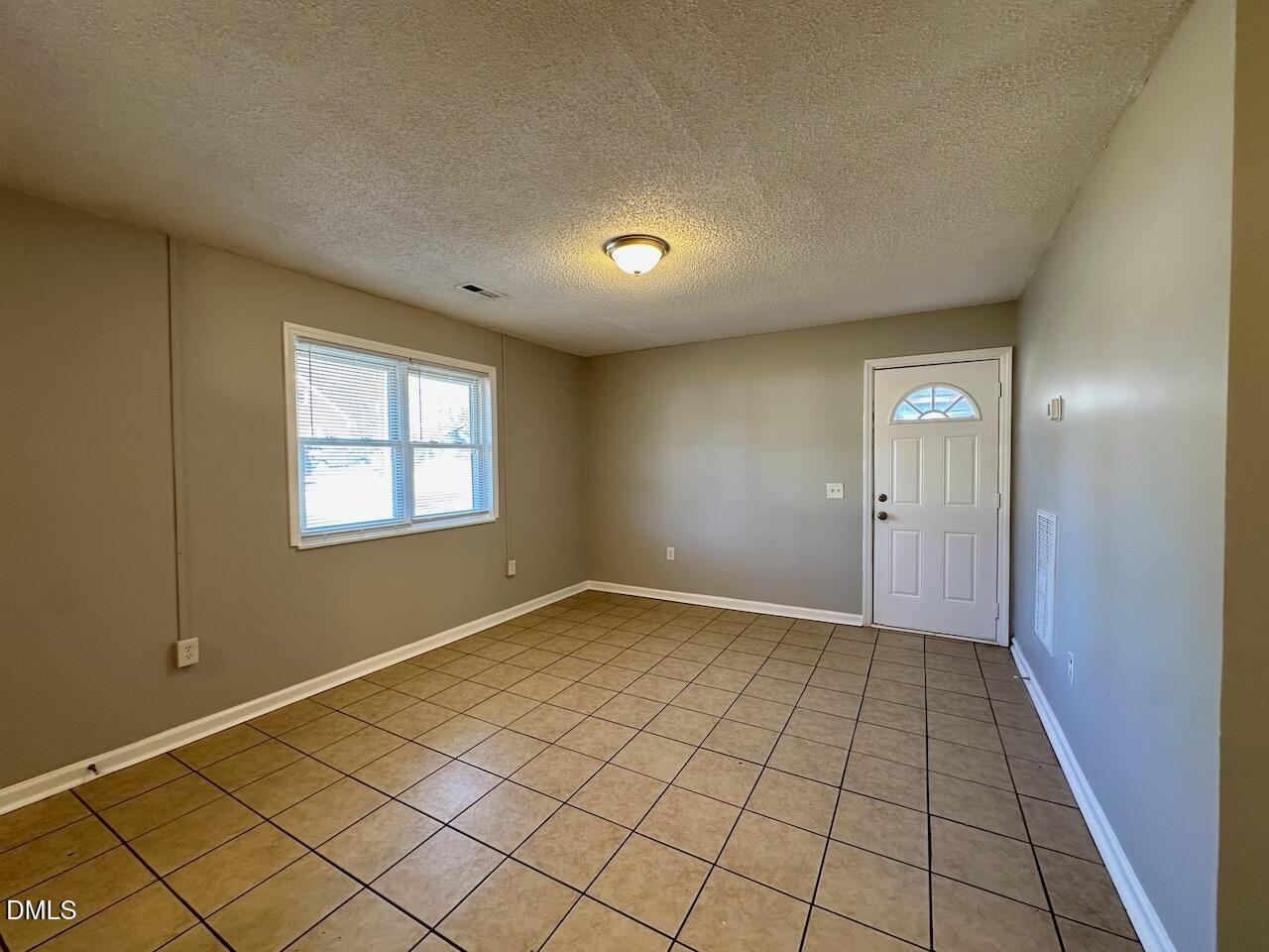 1128 Savannah Drive