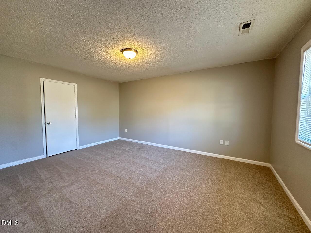 1128 Savannah Drive