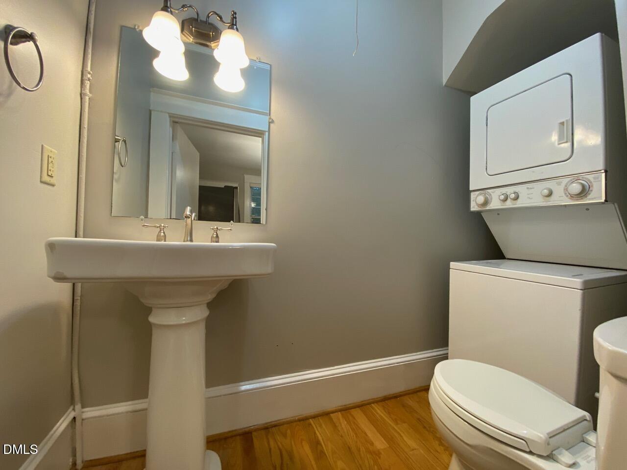 401 1/2 N Gregson Street