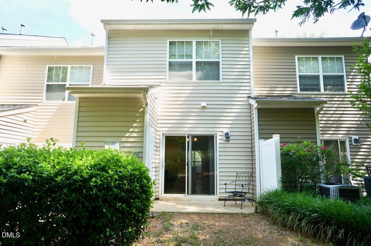 8817 Orchard Grove Way