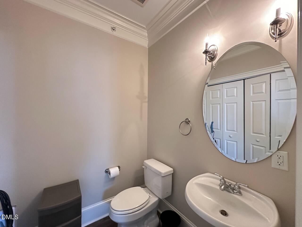 900 Canenaugh Drive # 305