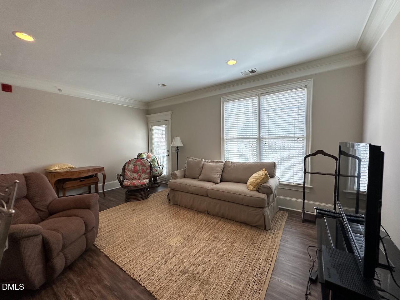 900 Canenaugh Drive # 305