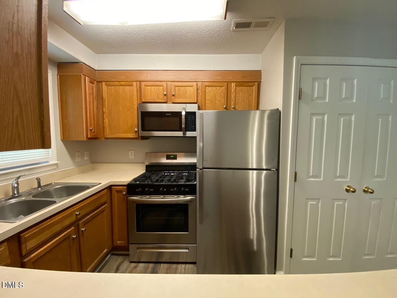 4706 Blue Bird Court # I