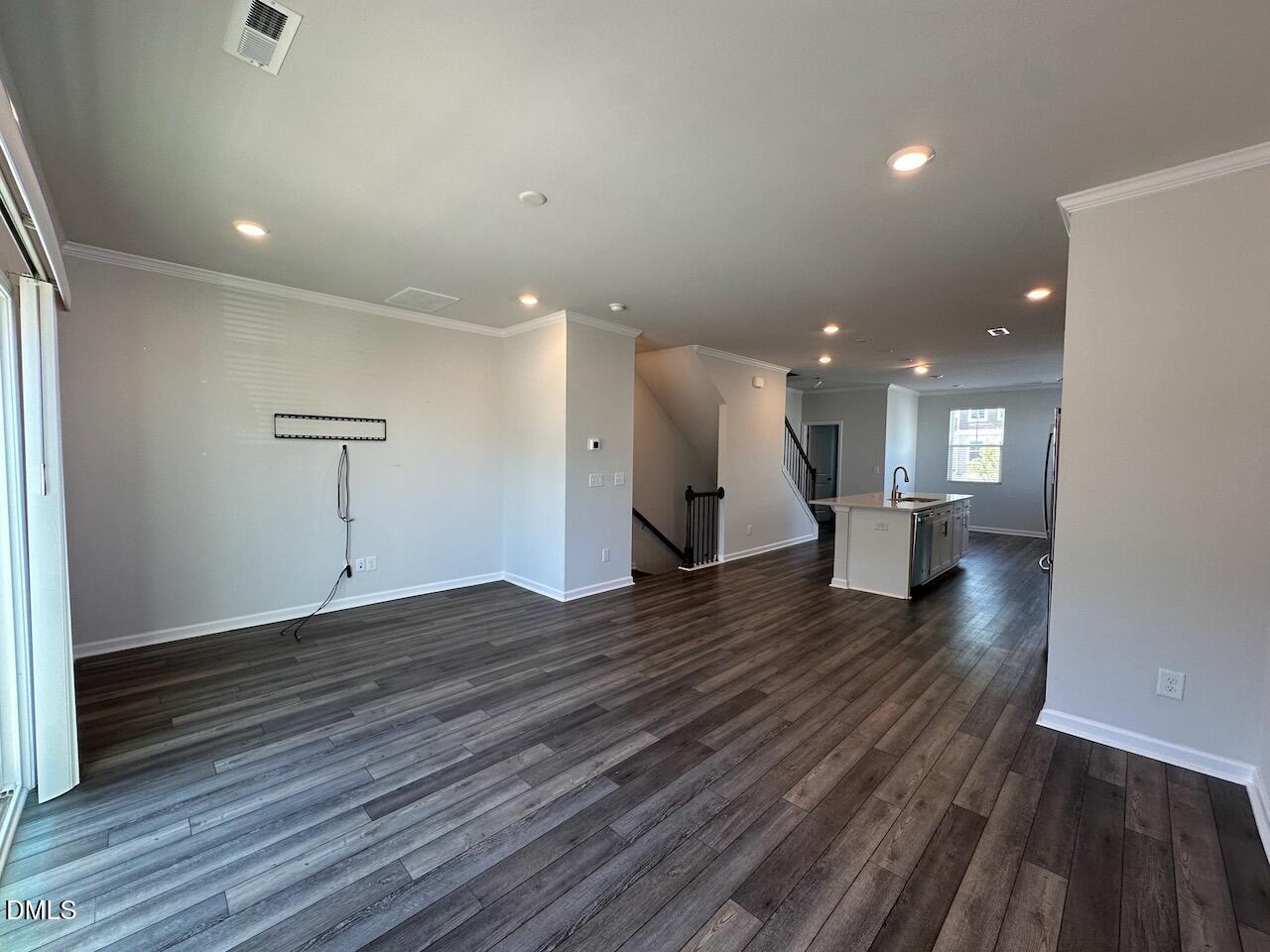 2521 Laurel Valley Way