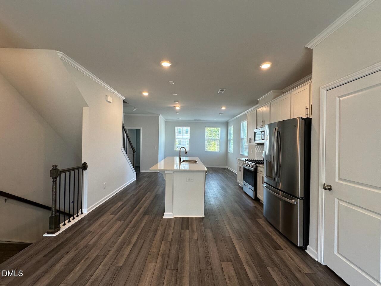 2521 Laurel Valley Way