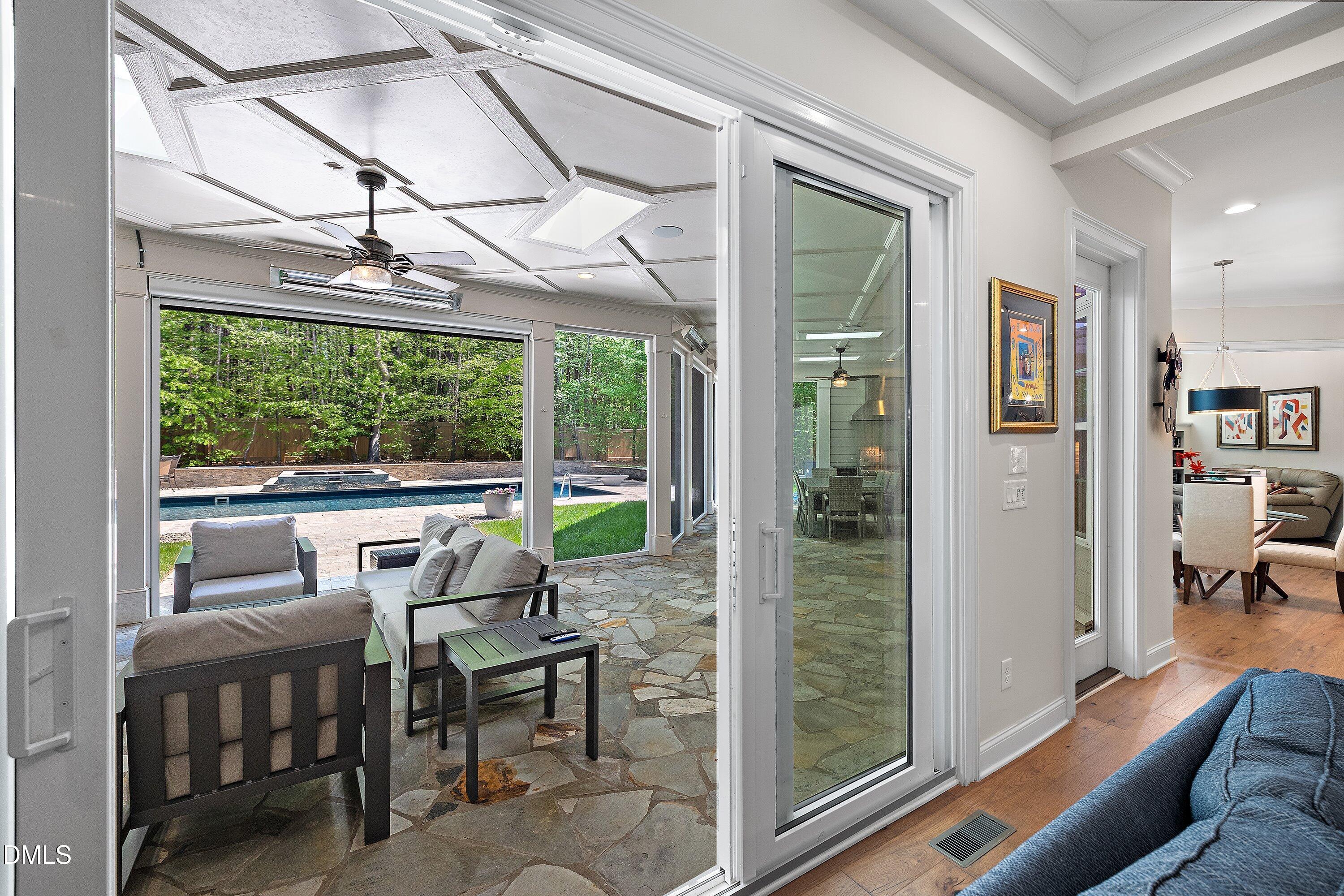 1536 Rock Dove Way