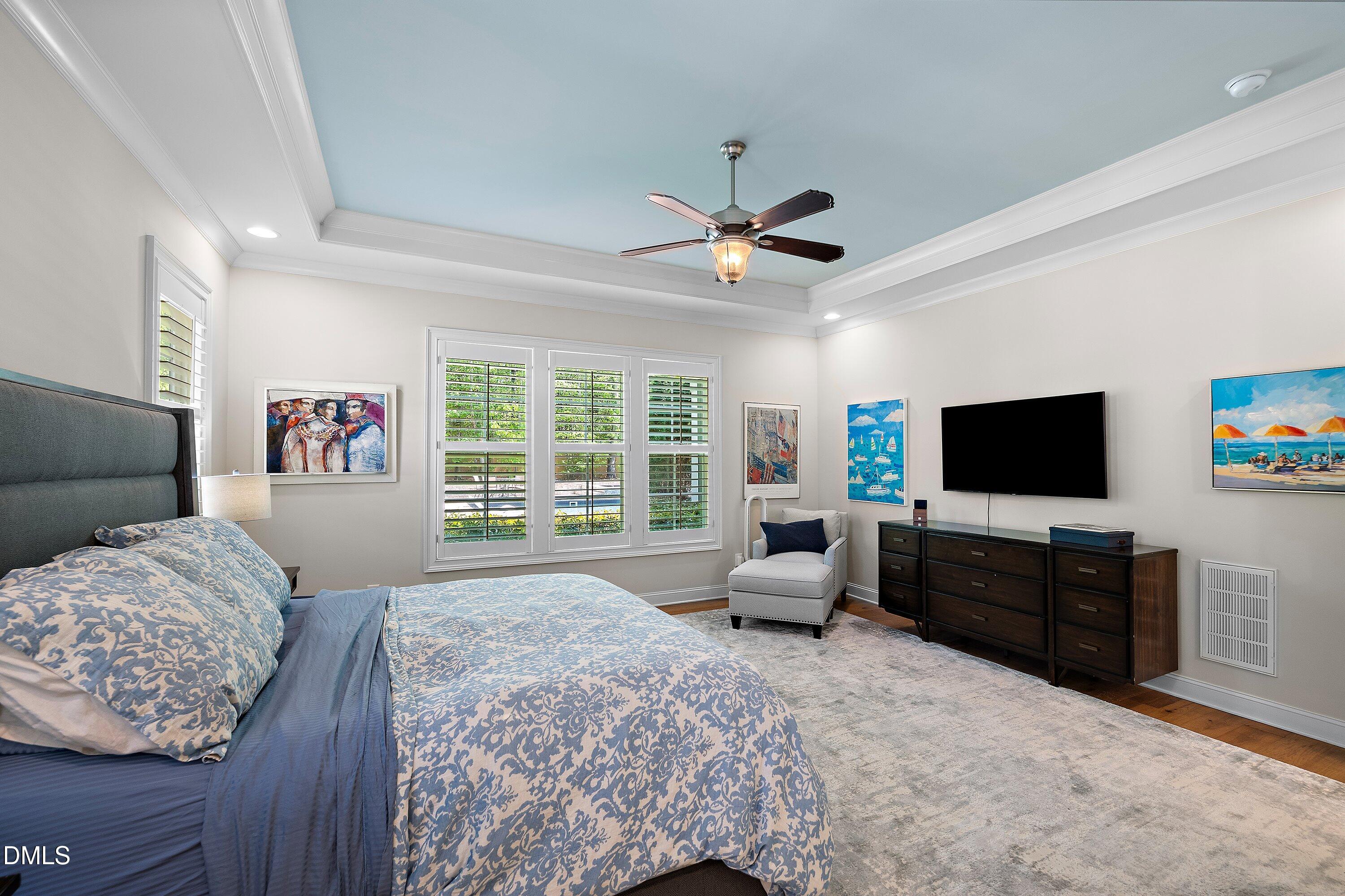1536 Rock Dove Way