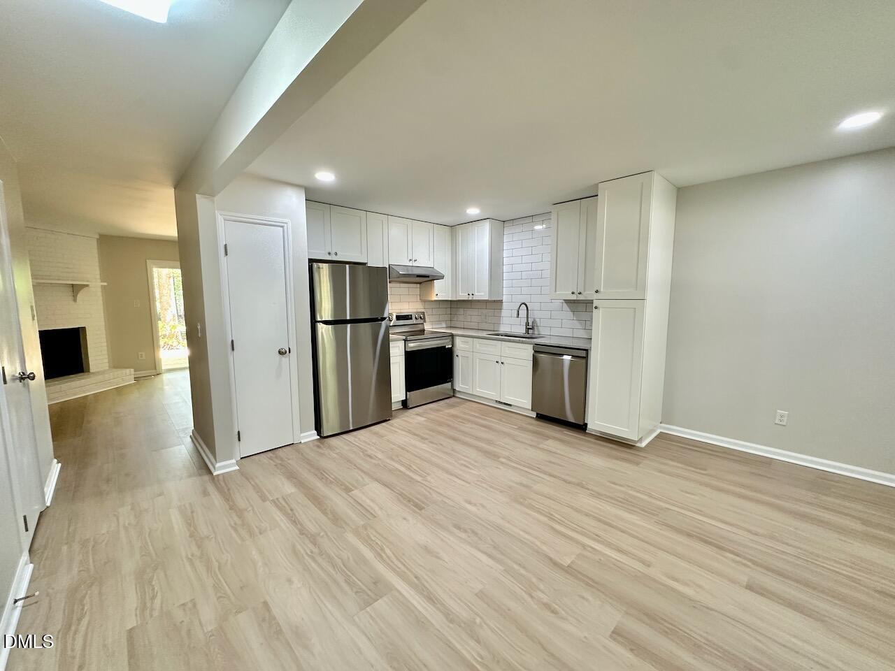 4050 Arckelton Drive