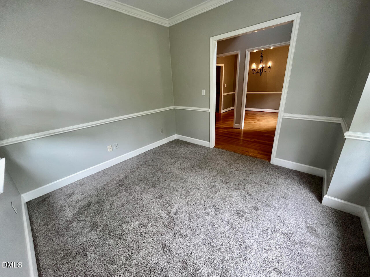 18 Garden Hills Court